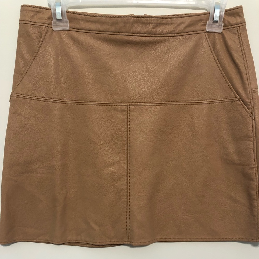 Tan (fake) leather mini skirt